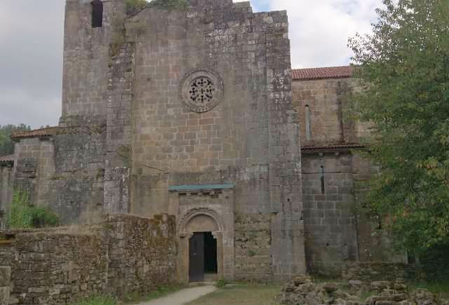 casa rural en galicia con monumentos