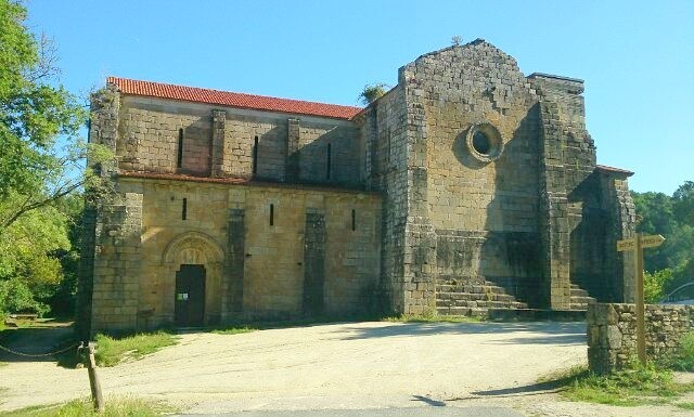 casa rural en galicia con monumentos
